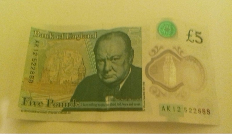 Rare Banknote  £ Five Pounds AK12522888